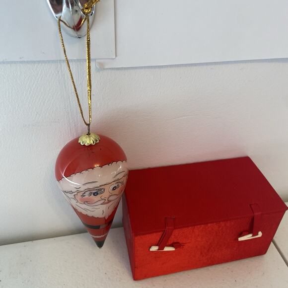 Vintage The Li Bien Hand painted Large Glass Santa Christmas Seasonal Ornament - Picture 2 of 2